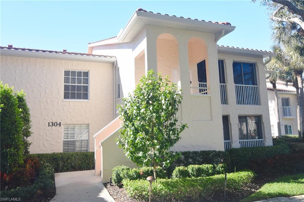 102 Siena WAY 1304 NAPLES, FL 34119