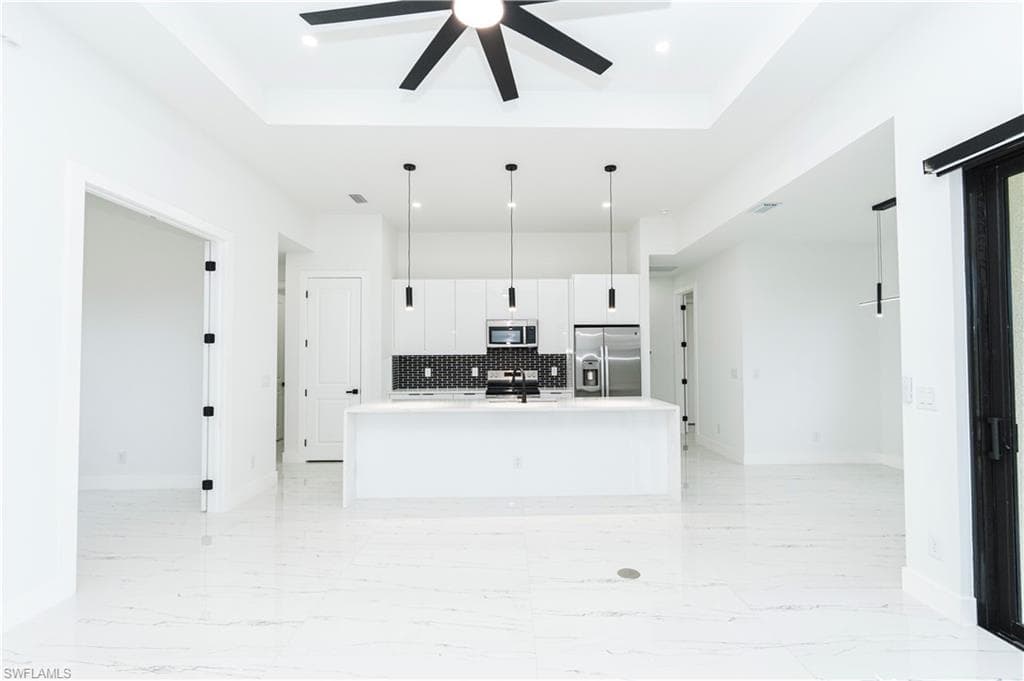 903 NE 23rd ST CAPE CORAL, FL 33909