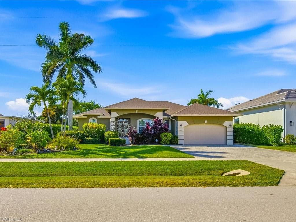 130 Kirkwood ST MARCO ISLAND, FL 34145
