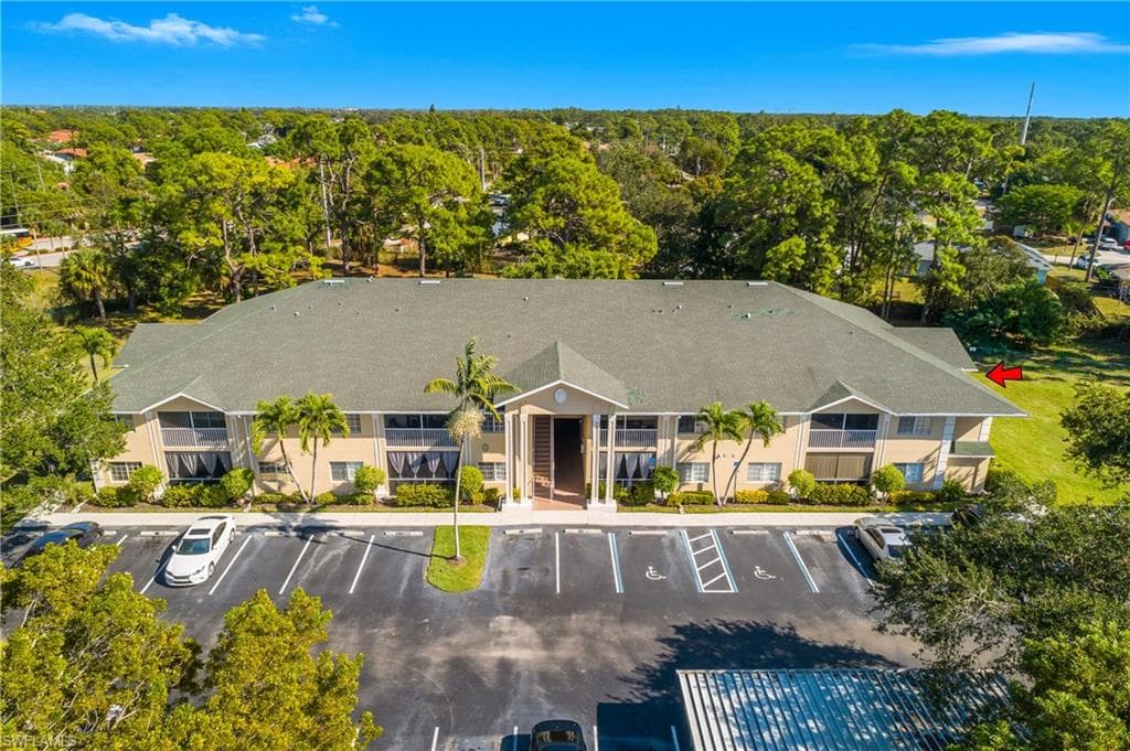 27075 Matheson AVE 105 BONITA SPRINGS, FL 34135
