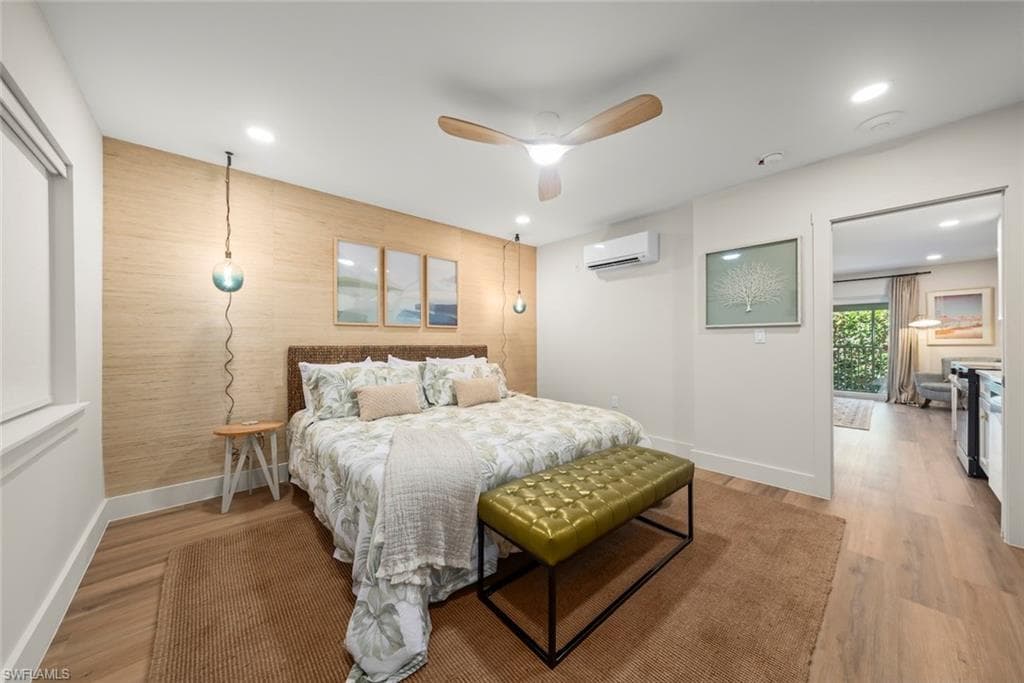 409 E Gulf DR 17 SANIBEL, FL 33957
