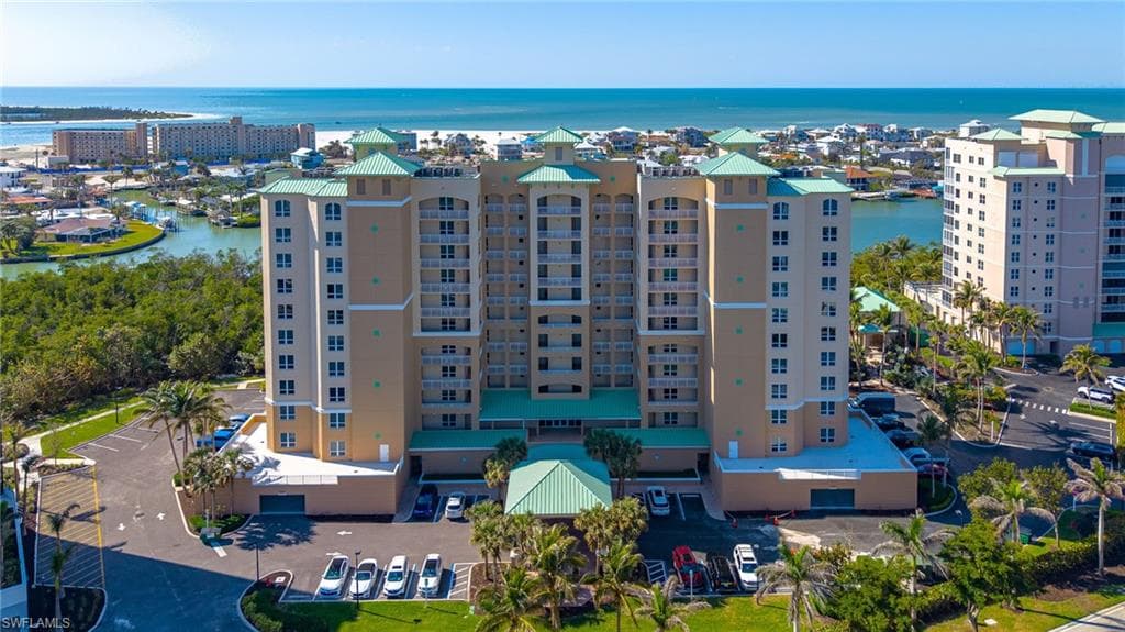 4182 Bay Beach LN 773 FORT MYERS BEACH, FL 33931