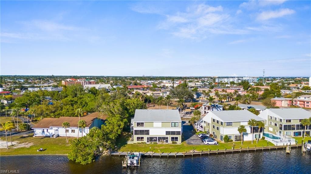 610 Victoria DR 101C CAPE CORAL, FL 33904