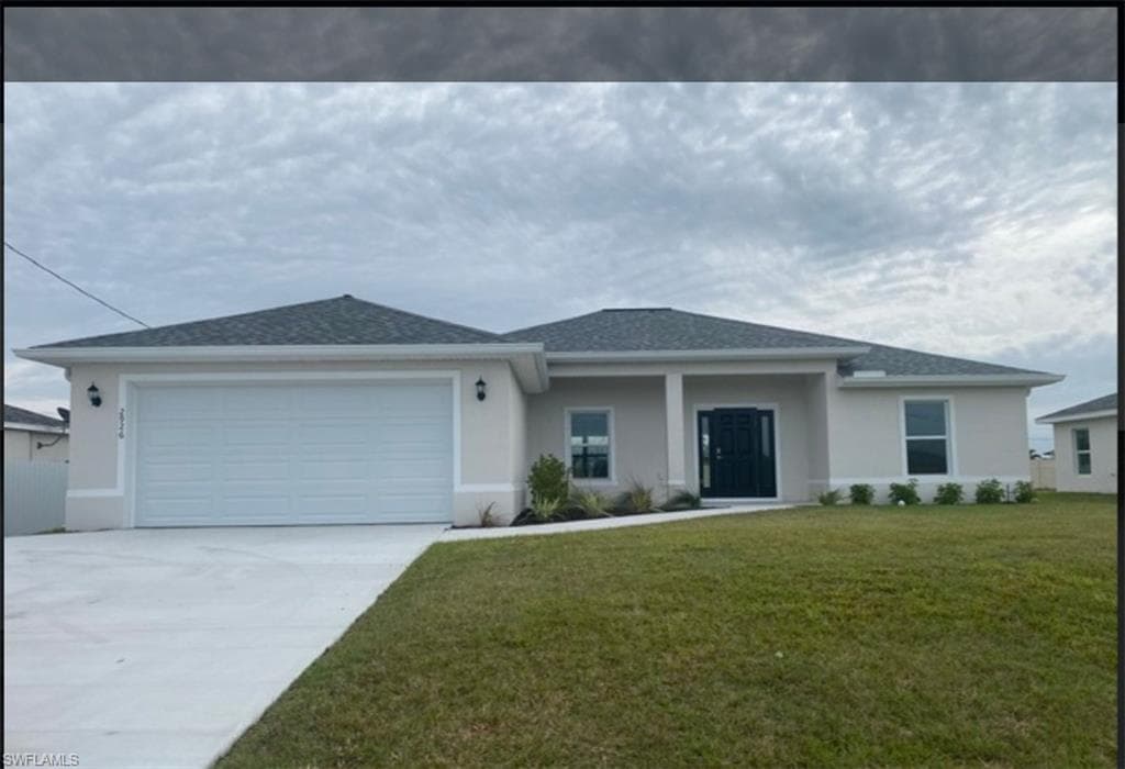 2926 Diplomat PKWY W CAPE CORAL, FL 33993
