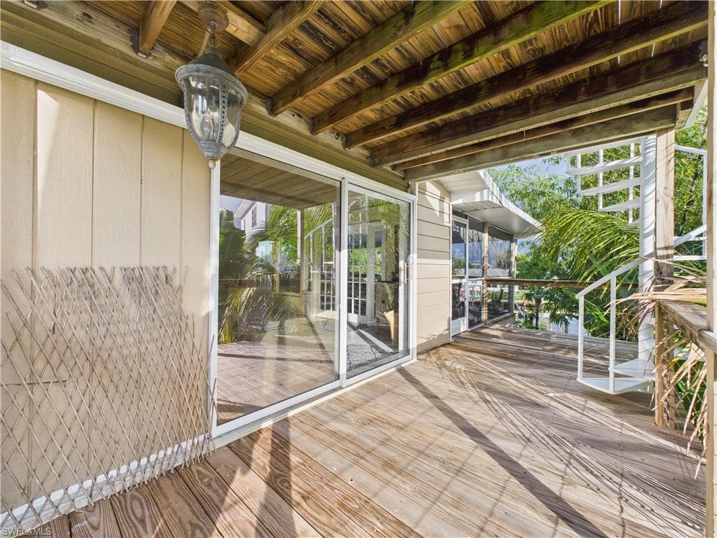 2206 Lemon ST ST. JAMES CITY, FL 33956