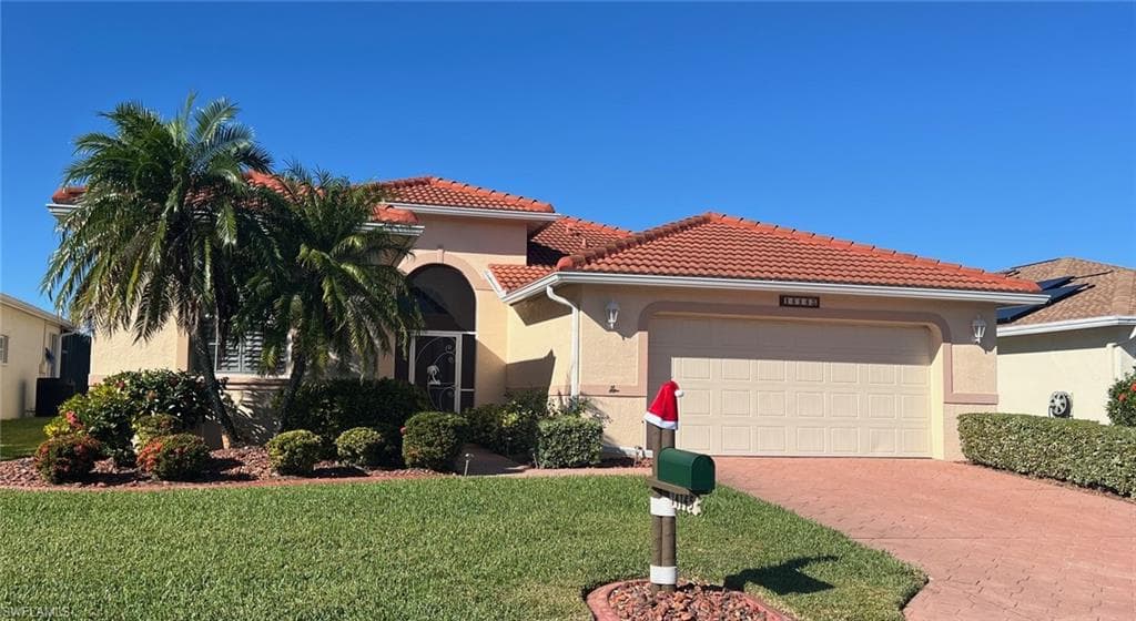 14145 Grosse Point LN FORT MYERS, FL 33919