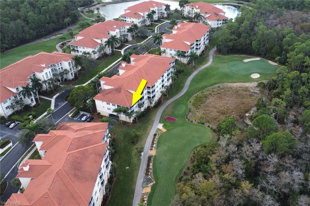 4863 Hampshire CT 207 NAPLES, FL 34112