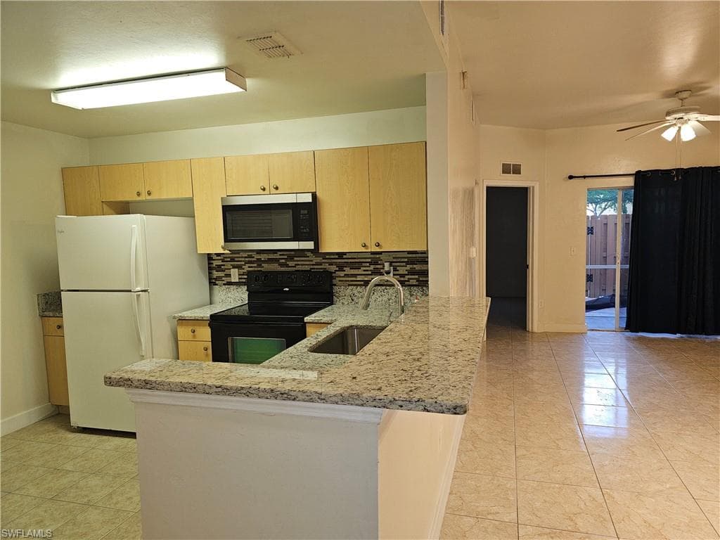 4104 Bellasol CIR 1312 FORT MYERS, FL 33916