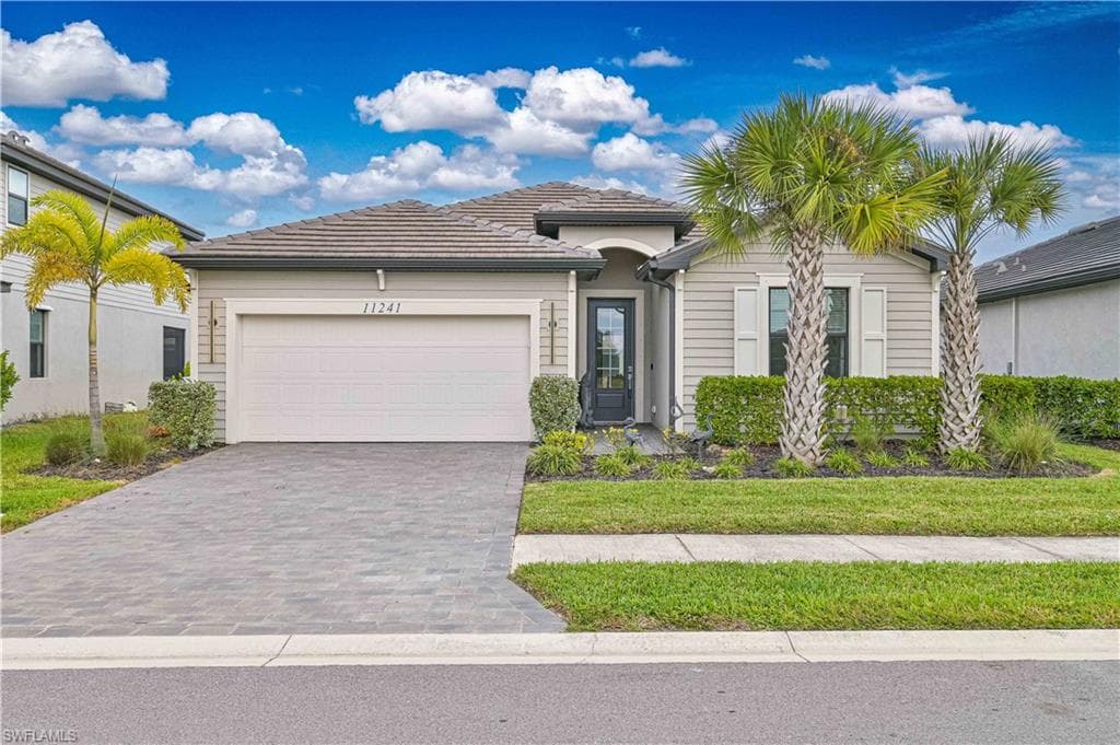 11241 Timber Creek DR FORT MYERS, FL 33913