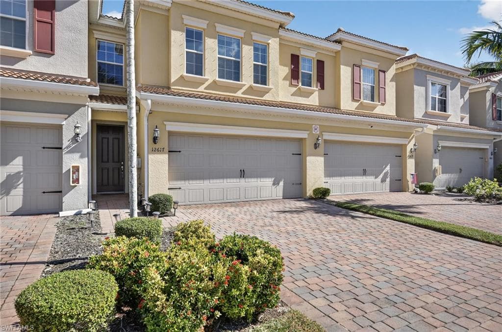 12617 Laurel Cove DR FORT MYERS, FL 33913
