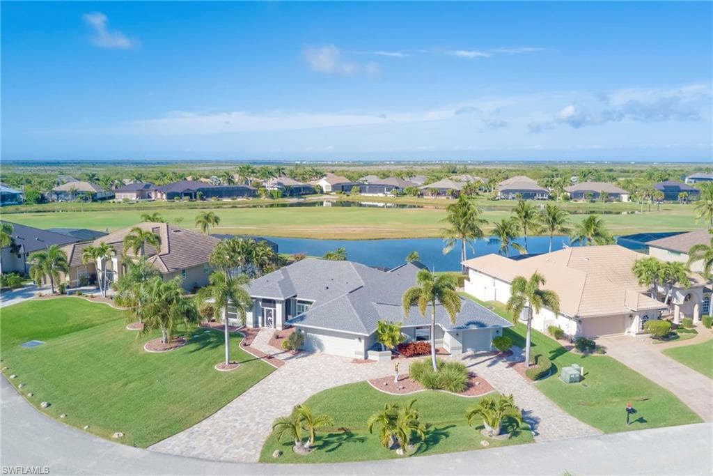 11687 Lady Anne CIR CAPE CORAL, FL 33991