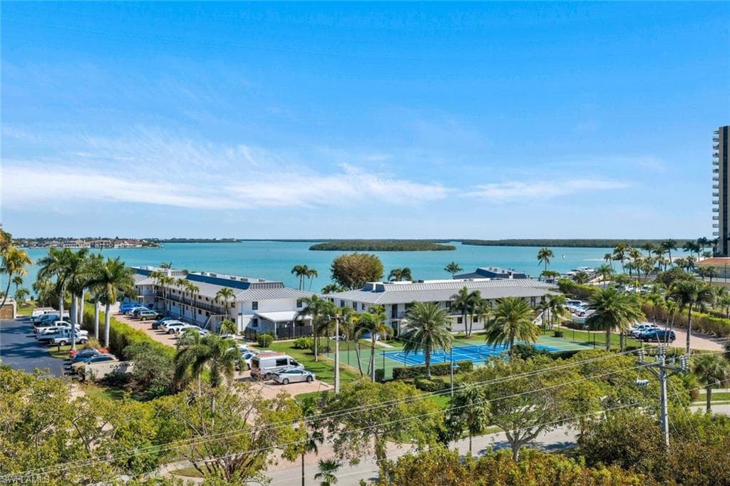 1141 Collier BLVD 307 MARCO ISLAND, FL 34145