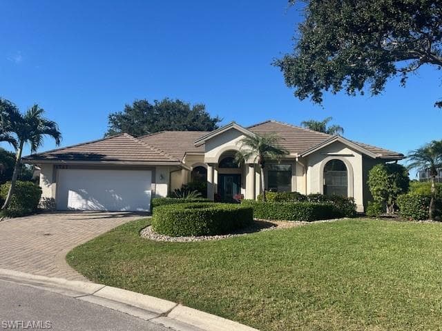 11727 Pintail CT NAPLES, FL 34119