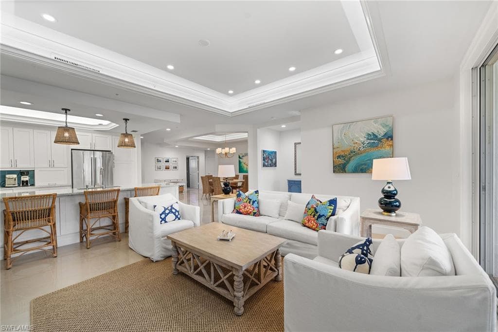411 6th ST S 202 NAPLES, FL 34102