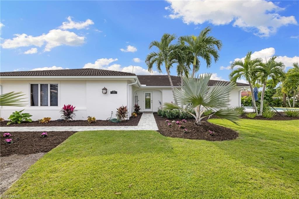 979 Whelk DR SANIBEL, FL 33957