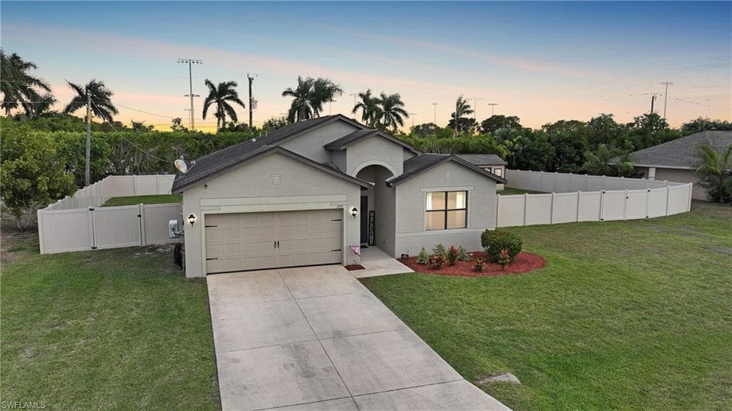 2937 4th AVE CAPE CORAL, FL 33914