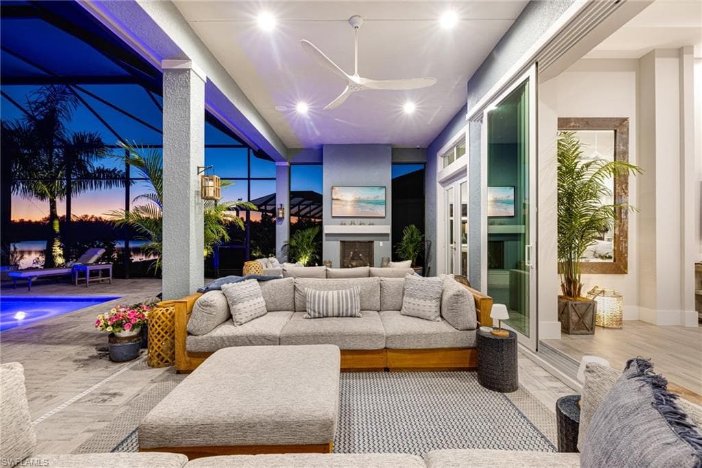 14248 Laguna Springs LN NAPLES, FL 34114