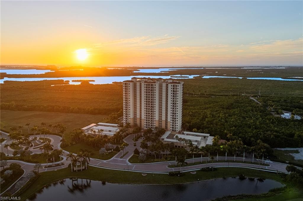 1065 Borghese LN 701 NAPLES, FL 34114