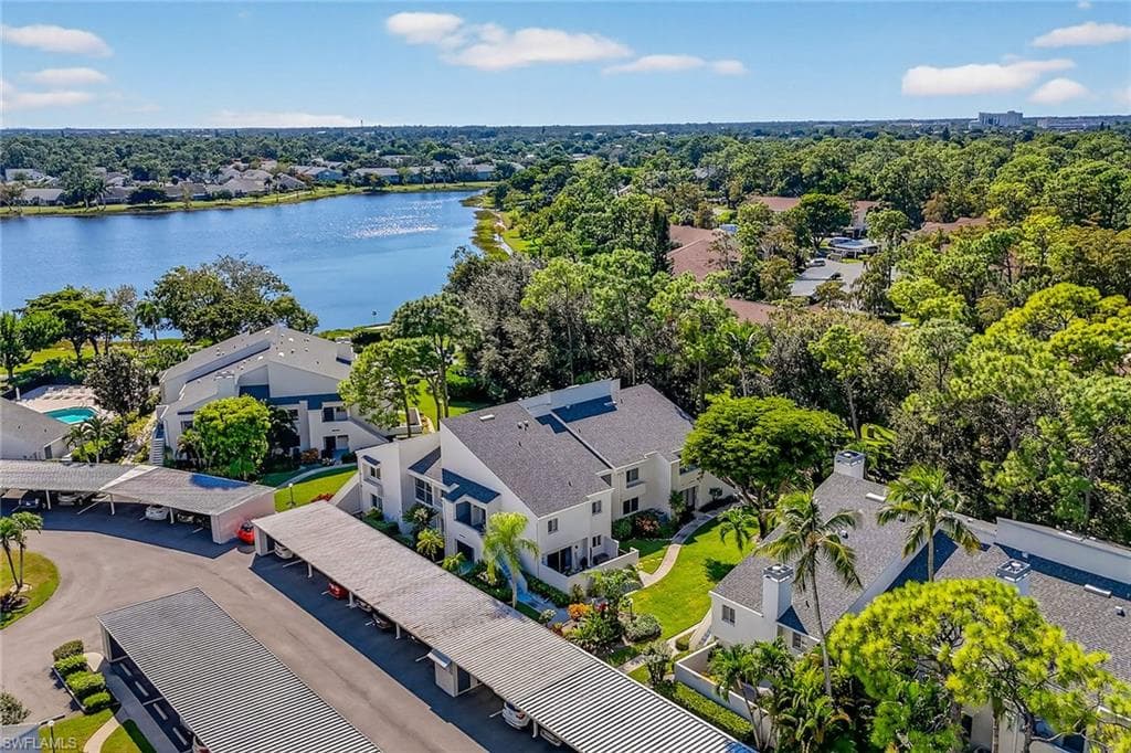 3136 Kings Lake BLVD 7546 NAPLES, FL 34112