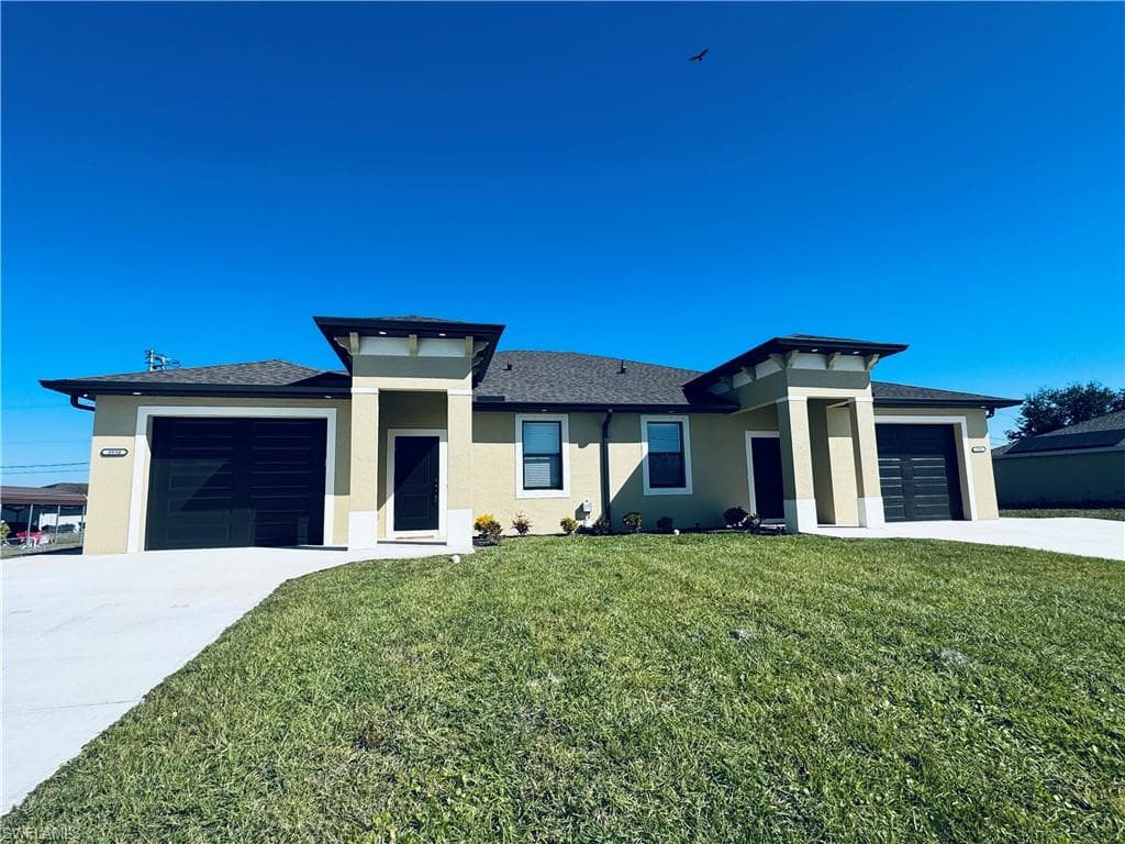 3950 20th ST W LEHIGH ACRES, FL 33971