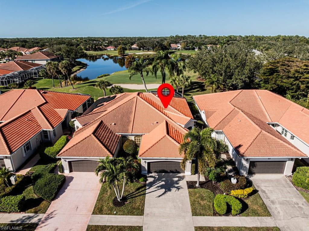 2103 Crestview WAY NAPLES, FL 34119