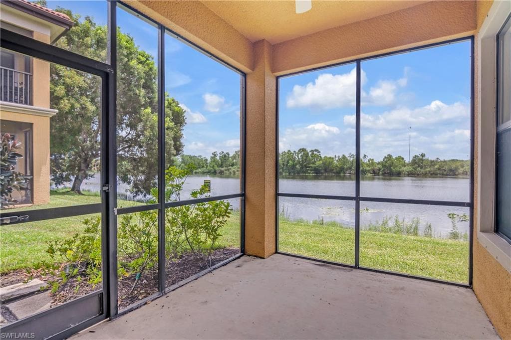 1284 Verde DR 2 NAPLES, FL 34105