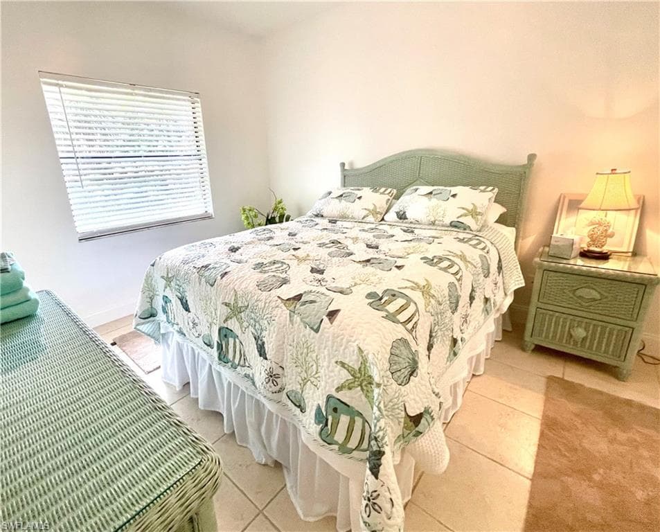 3323 Olympic DR 714 NAPLES, FL 34105