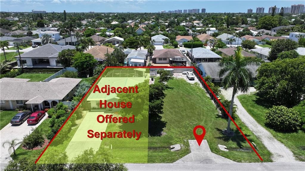 732 104th AVE N NAPLES, FL 34108