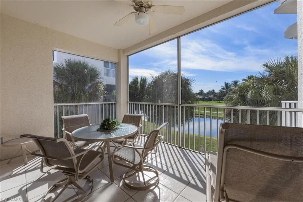 1610 Clermont DR I 201 NAPLES, FL 34109