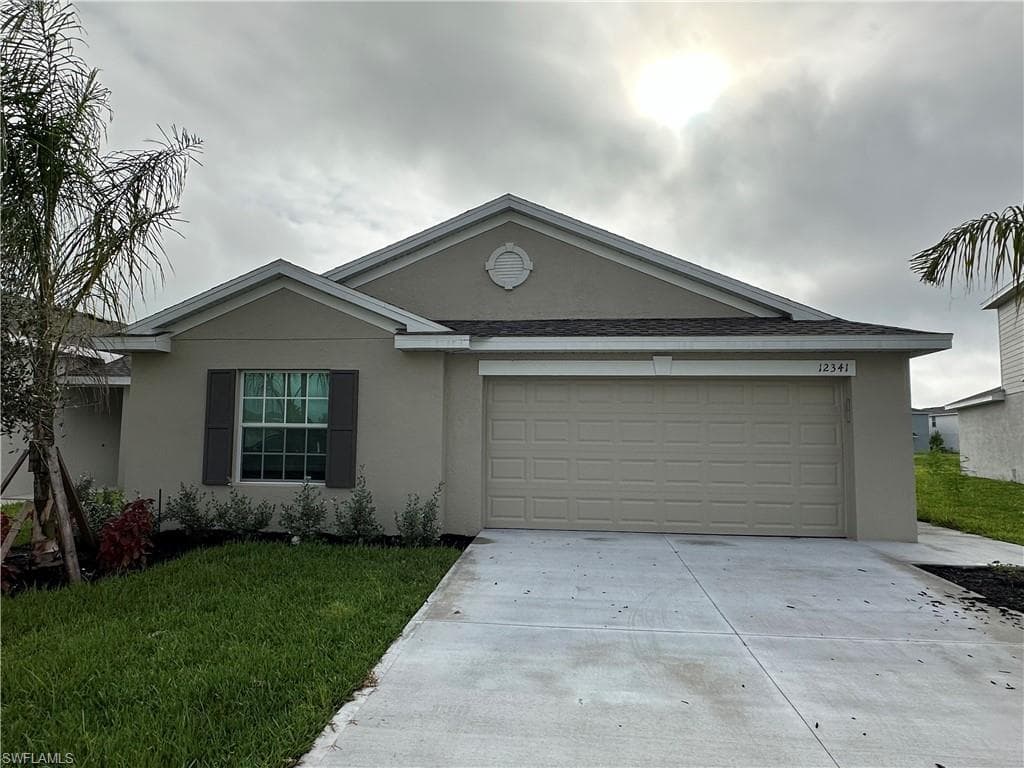12341 Amber Waves RD LEHIGH ACRES, FL 33974