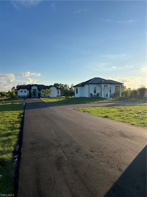 2594 43rd AVE NE NAPLES, FL 34120