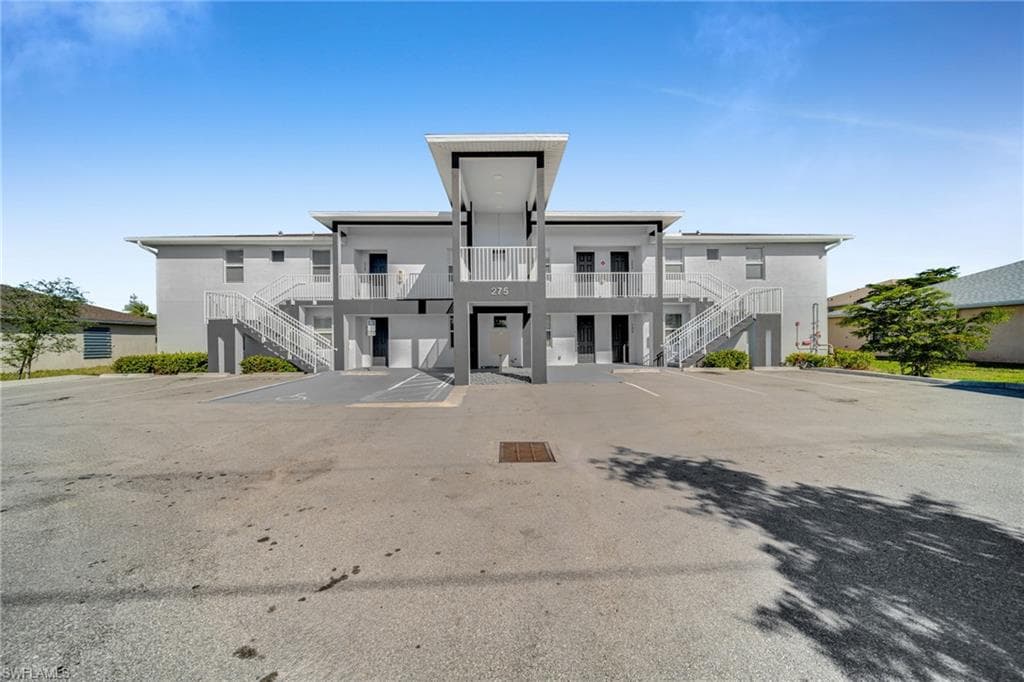 275 SW 4th ST 100 CAPE CORAL, FL 33991