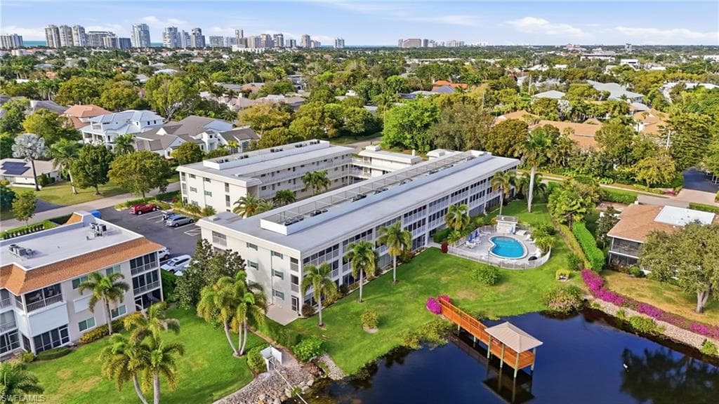 3150 Binnacle DR 115 NAPLES, FL 34103