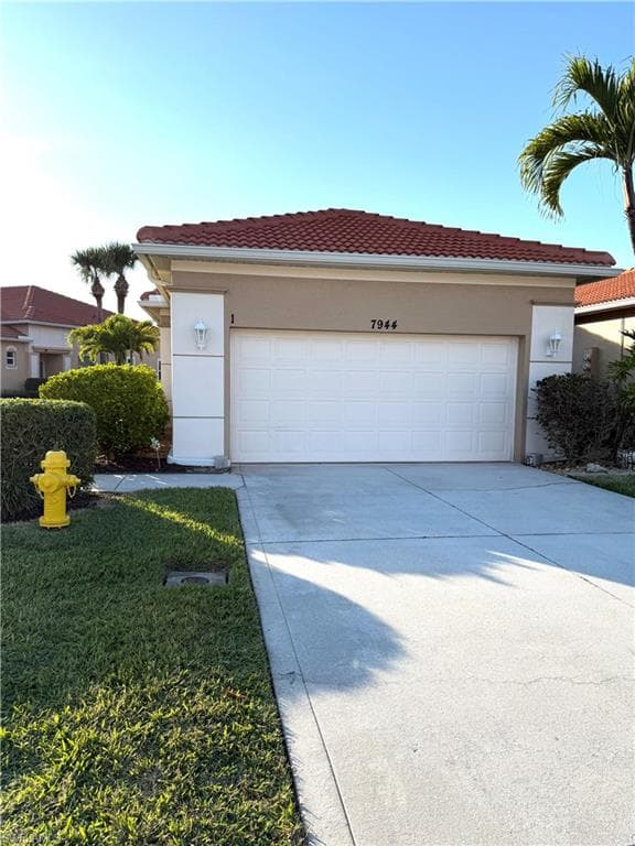 7944 Haven DR 1 NAPLES, FL 34104