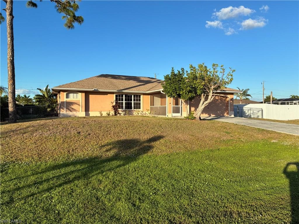 1307 SW 36th TER CAPE CORAL, FL 33914