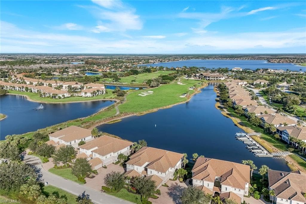 8783 Coastline CT 202 NAPLES, FL 34120