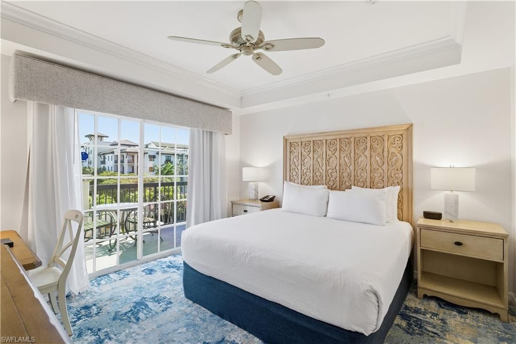 221 9th ST S 403 NAPLES, FL 34102
