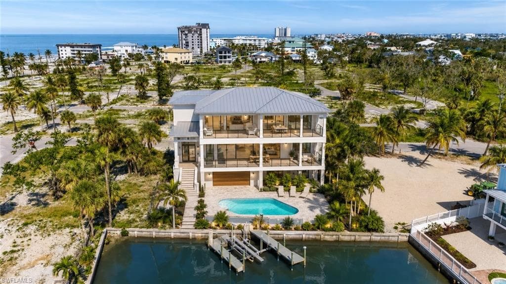180 Donora BLVD FORT MYERS BEACH, FL 33931