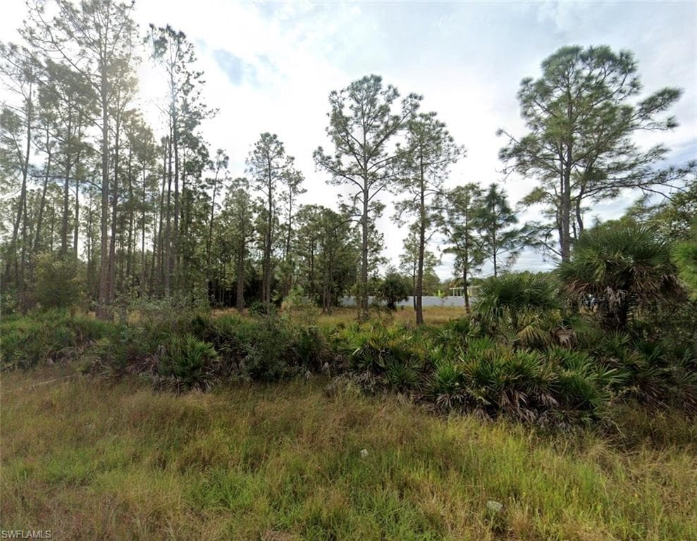3002 14th ST LEHIGH ACRES, FL 33972