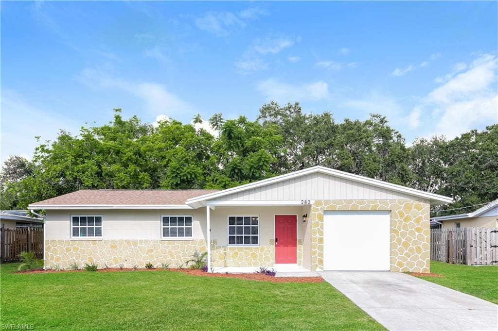 282 Lorraine AVE VENICE, FL 34293