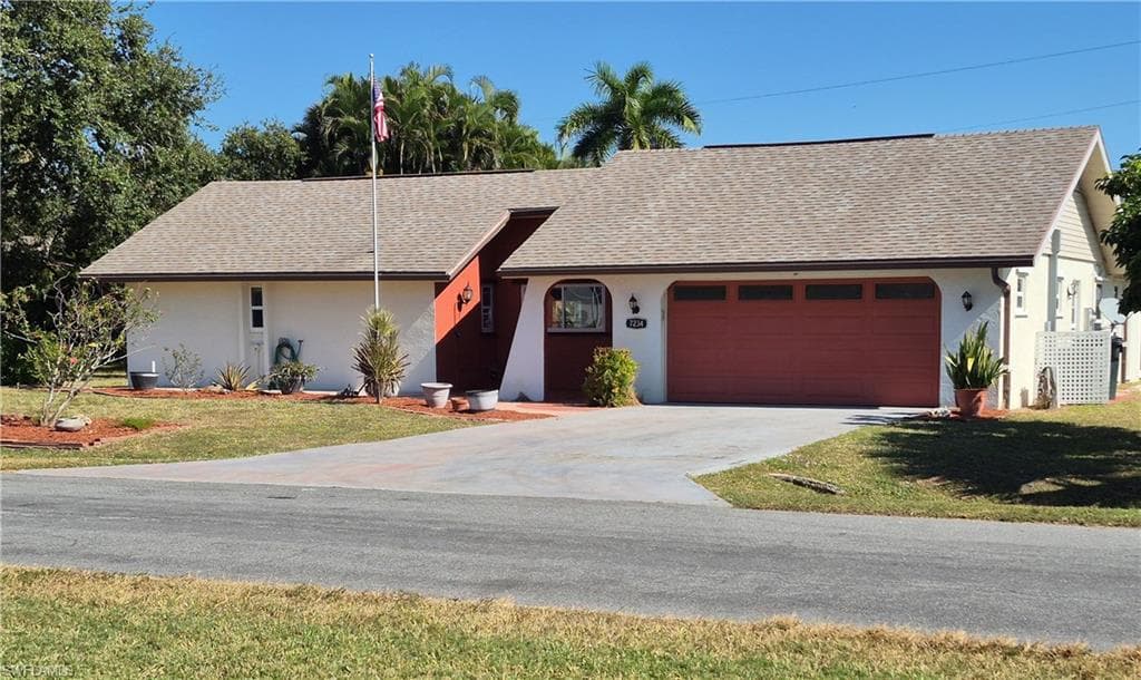 7234 Drake DR FORT MYERS, FL 33908