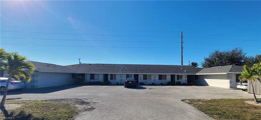 930 SW 47th TER 7 CAPE CORAL, FL 33914
