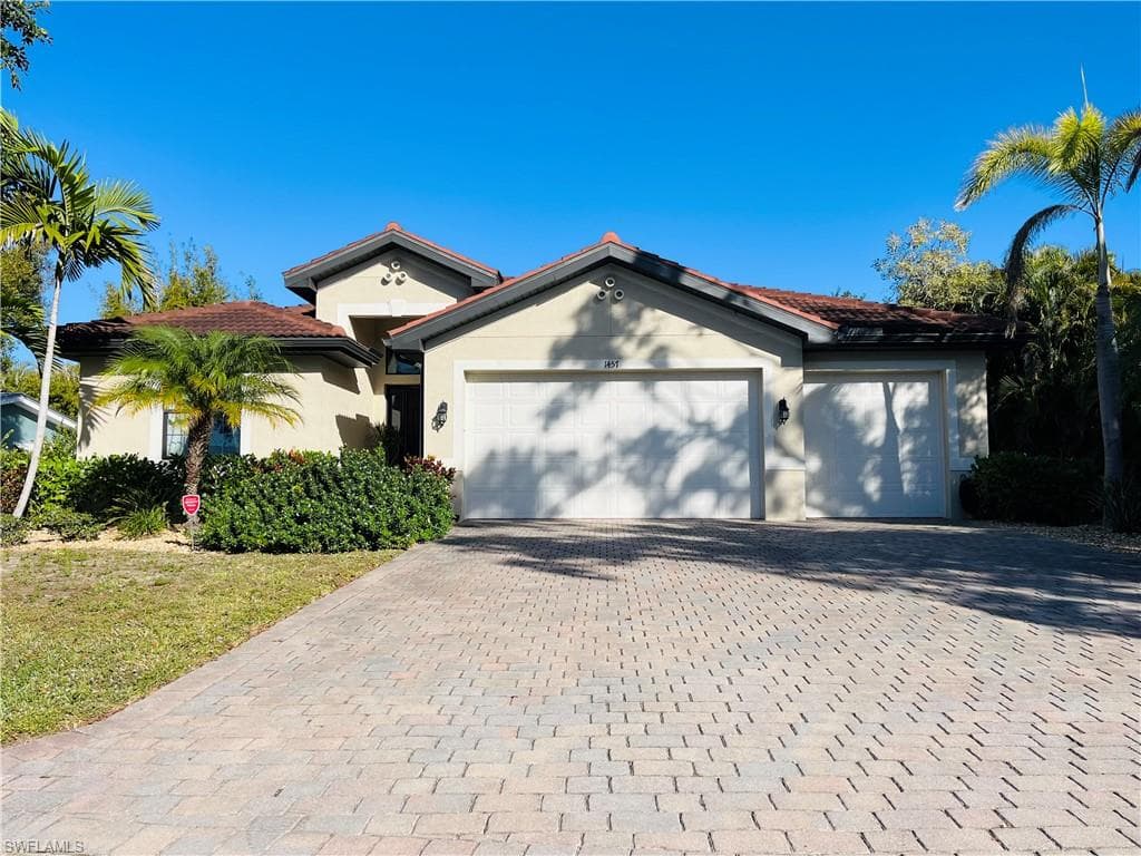 1457 Woodwind CT FORT MYERS, FL 33919