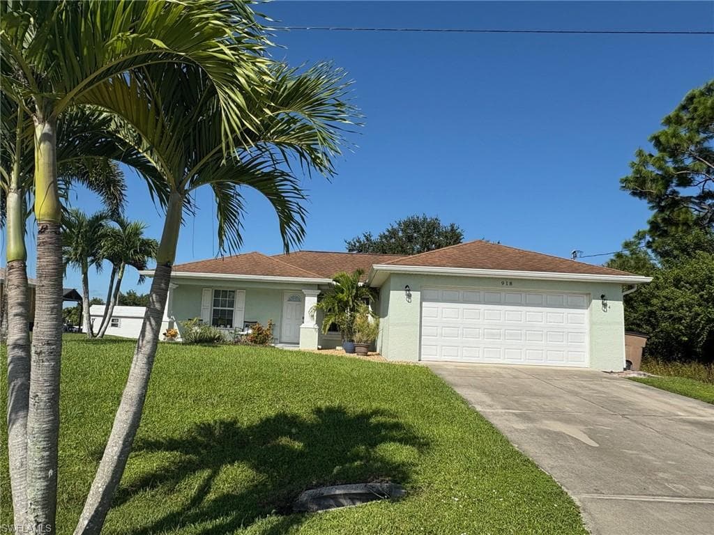 918 Margaret AVE S LEHIGH ACRES, FL 33974