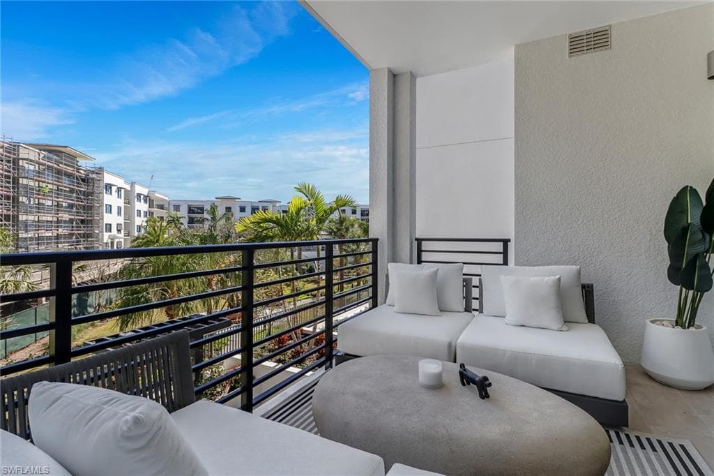 1115 Central AVE 340 NAPLES, FL 34102