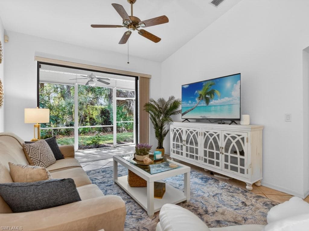 7555 MEADOW LAKES DR 102 NAPLES, FL 34104
