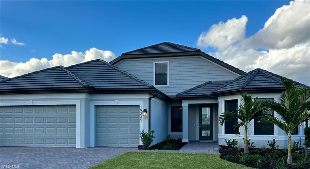 19235 Hinkley DR ESTERO, FL 33928