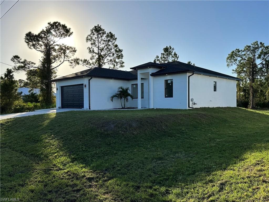 3111 56th ST W LEHIGH ACRES, FL 33971