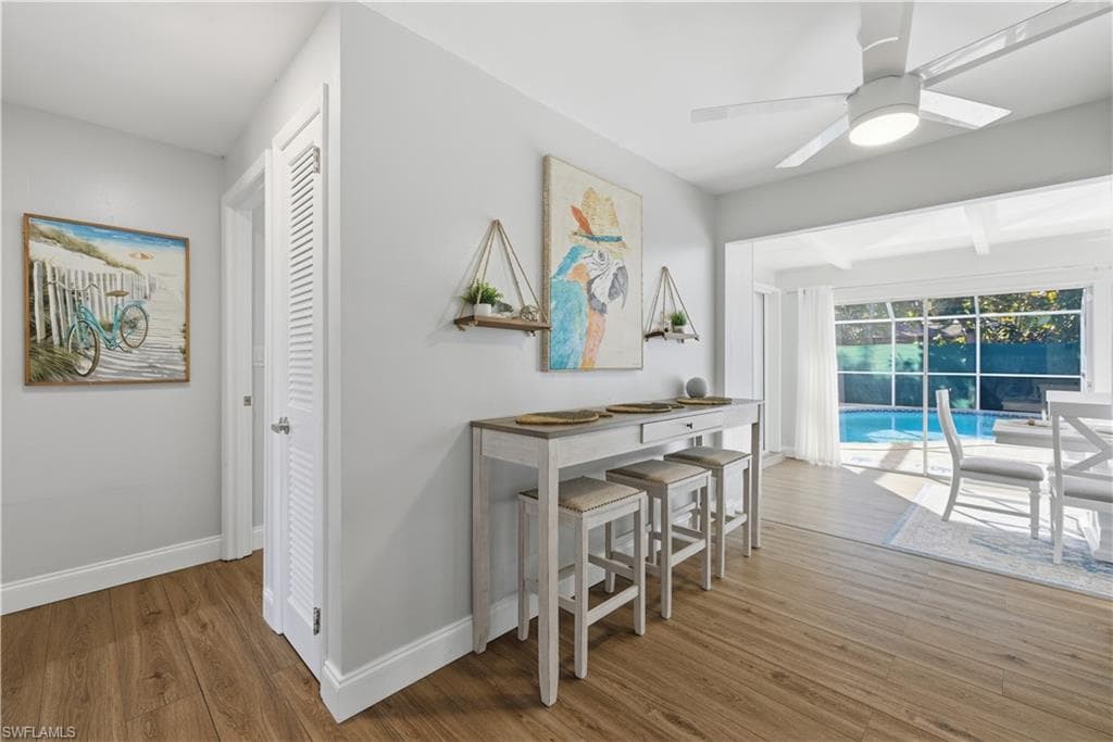 4690 Parrot AVE NAPLES, FL 34104
