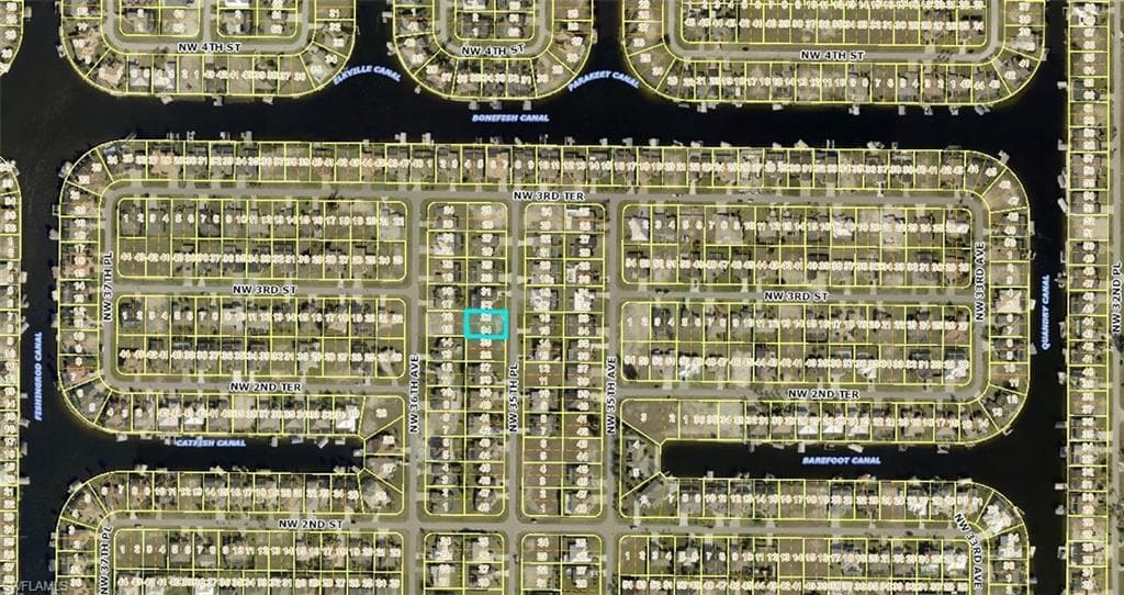 230 NW 35th PL CAPE CORAL, FL 33993